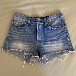 Levi’s shorts